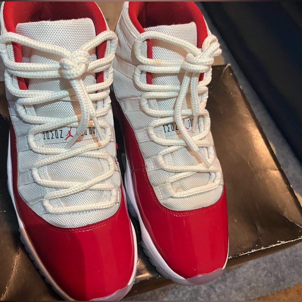 Men’s Red and White Basketball Shoes
Jordan Retro 11s Cherry 🍒